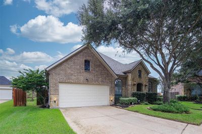 5347 Heath River Lane, House other with 4 bedrooms, 3 bathrooms and null parking in Sugar Land TX | Image 2