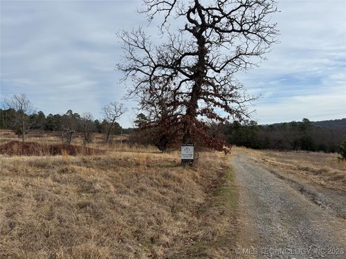 1 Ne 1185th Ave, Red Oak, OK, 74563 | Card Image