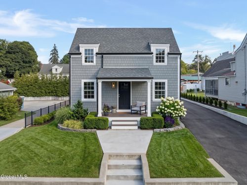 3 Milo St, Hudson, NY, 12534-2722 | Card Image