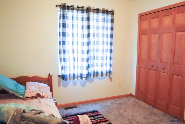 814 Ridgeview St, House other with 4 bedrooms, 2 bathrooms and null parking in Belle Fourche SD | Image 15