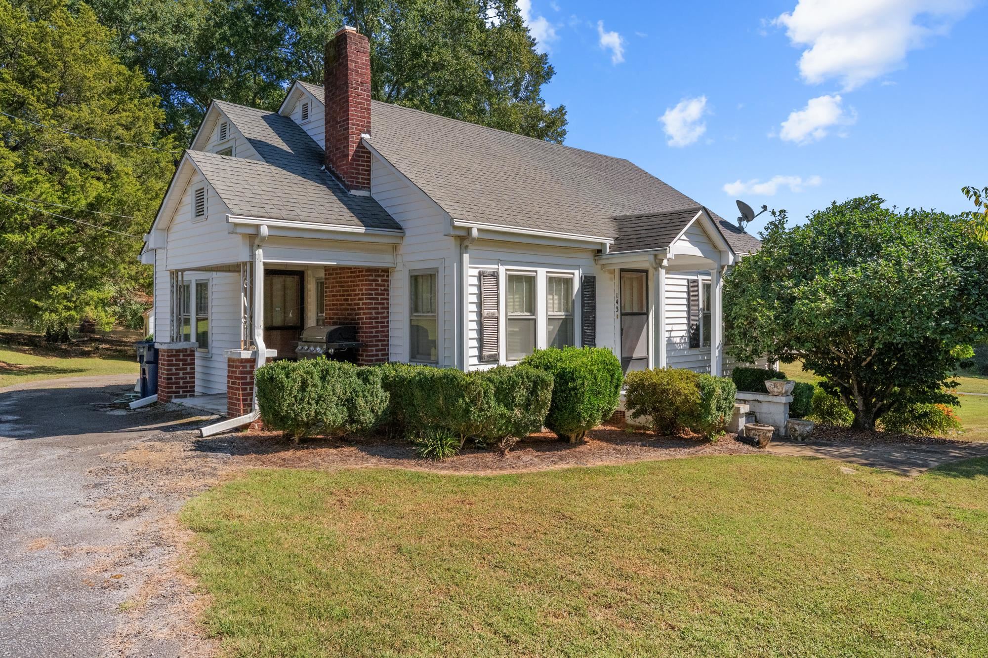 Residential in Jonesville
