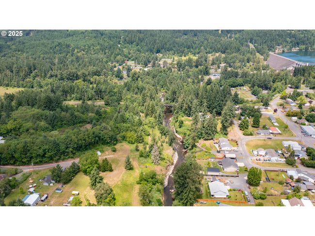4901 Highway 20, Home with 0 bedrooms, 0 bathrooms and null parking in Sweet Home OR | Image 20