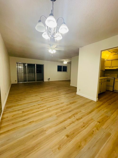 412-725 Lori Dr, Palm Springs, FL, 33461-1291 | Card Image