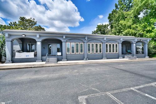 15 Wellington Ave, Greenville, SC, 29609-4967 | Card Image
