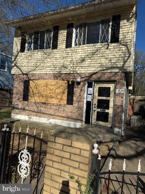 1321 49th St Ne, WASHINGTON, DC, 20019-3956 | Card Image