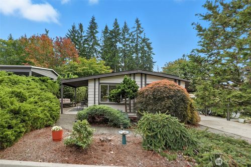 722 Wandering Creek Dr, Bothell, WA, 98021-8567 | Card Image