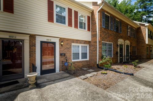 d-6810 Farmingdale Dr, Charlotte, NC, 28212-5555 | Card Image