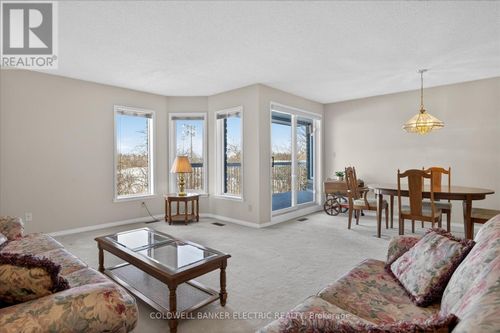 205c-1099 Clonsilla Ave, Peterborough, ON, K9J8L8 | Card Image