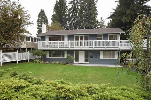 1025 Clements Ave, North Vancouver, BC, V7R2L3 | Card Image