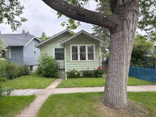 234 8 Avenue Ne, Calgary, AB, T2E0P7 | Card Image