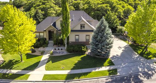 3983 W Ironwood Dr, Cedar Hills, UT, 84062-8556 | Card Image