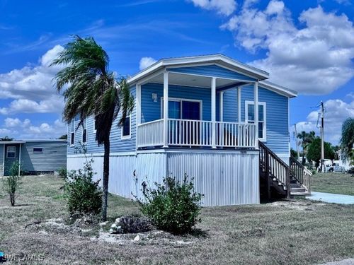 5698 Captain John Smith Loop, NORTH FORT MYERS, FL, 33917-9010 | Card Image