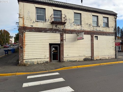 301 Allen St, Kelso, WA, 98626-4114 | Card Image