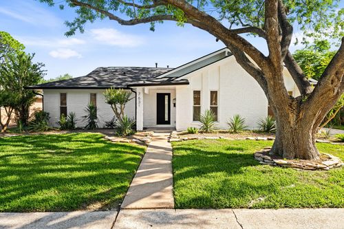 7631 Westwind Ln, Houston, TX, 77071-1421 | Card Image