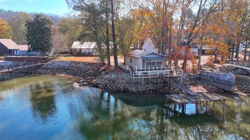 405 Creekside Dr, Cherokee, AL, 35616-6341 | Card Image