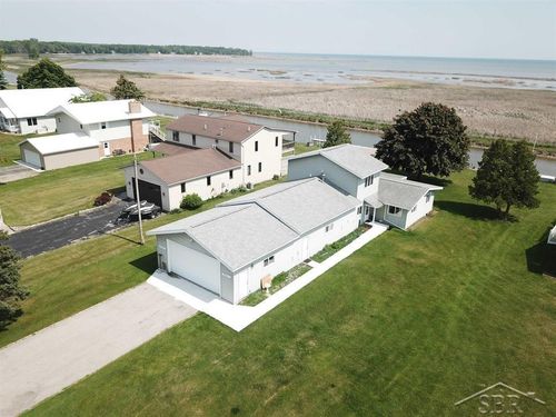 2312 E Bay Ridge Dr, Au Gres, MI, 48703-9483 | Card Image