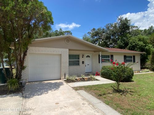 4581 Praver Dr N, Jacksonville, FL, 32217-4116 | Card Image