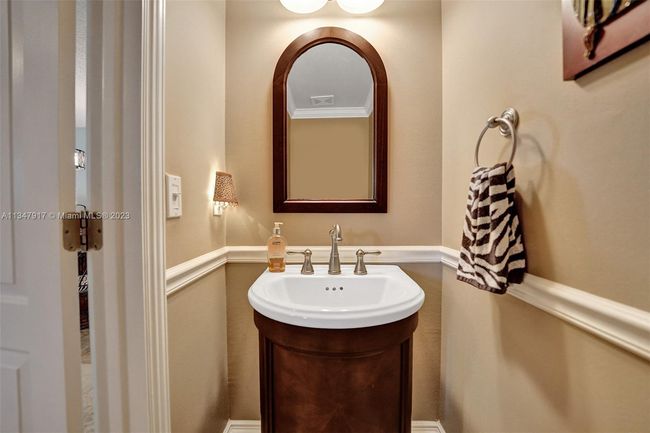 1030 Kokomo Key Ln, Townhouse with 2 bedrooms, 3 bathrooms and null parking in Delray Beach FL | Image 13