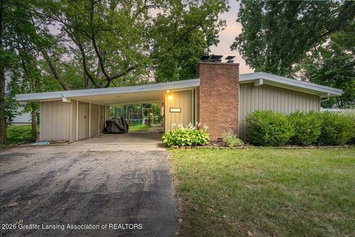 1028 N Hagadorn Rd, East Lansing, MI, 48823-2818 | Card Image