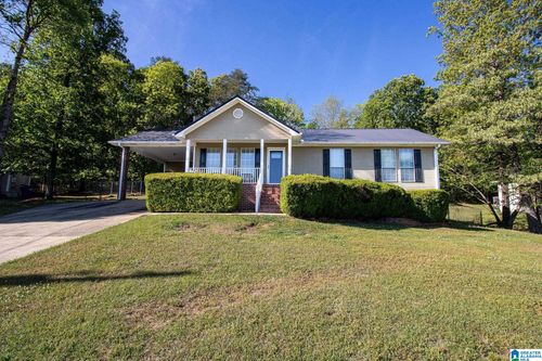 157 Yellowstone Dr, OXFORD, AL, 36203-8620 | Card Image