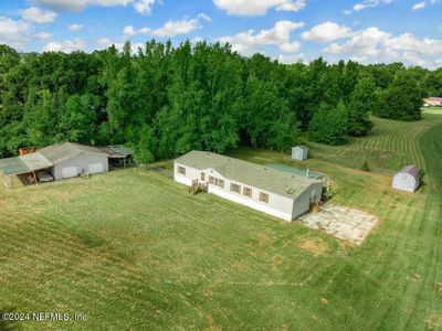 22246 Crews Road, House other with 4 bedrooms, 2 bathrooms and null parking in Hilliard FL | Image 1