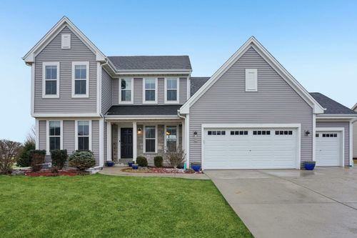 609 Westlawn Ave, Mukwonago, WI, 53149-7304 | Card Image