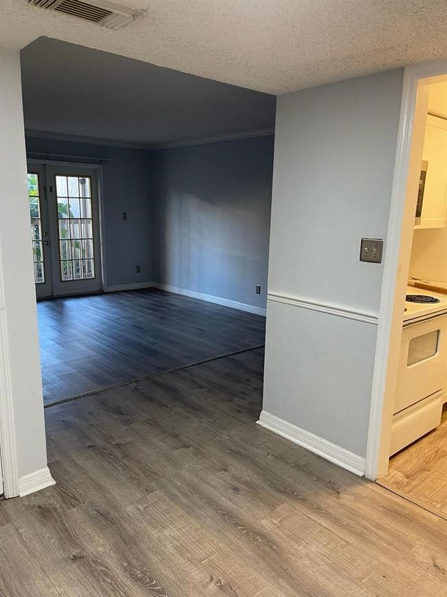 APT-103 - 345 Wymore Rd, Condo with 1 bedrooms, 1 bathrooms and null parking in ALTAMONTE SPRINGS FL | Image 4