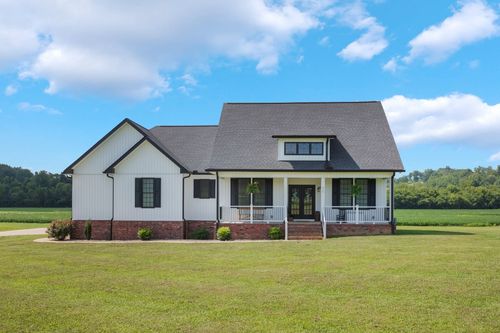 215 Al Roman Rd, Pulaski, TN, 38478-3036 | Card Image