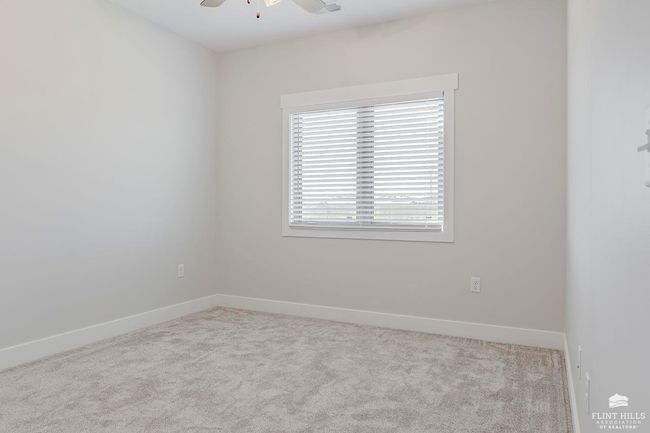 4115 Scenic Xing, Condo with 3 bedrooms, 2 bathrooms and null parking in Manhattan KS | Image 28