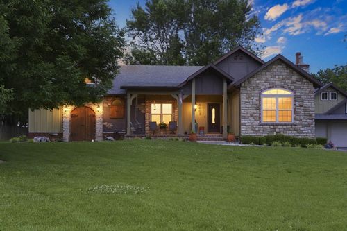 3601 E Catalpa St, Springfield, MO, 65809-1406 | Card Image
