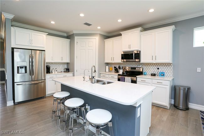 16579 Crescent Beach Way, House other with 4 bedrooms, 2 bathrooms and null parking in BONITA SPRINGS FL | Image 26