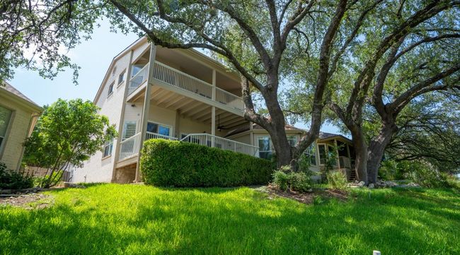 403 Hazeltine Dr, House other with 4 bedrooms, 3 bathrooms and 4 parking in Lakeway TX | Image 37