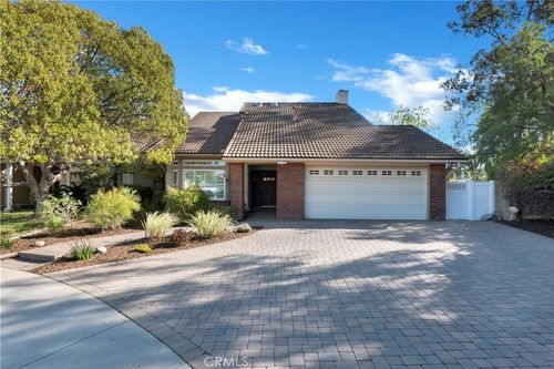 13646 Blacksmith Ct, Moorpark, CA, 93021 | Card Image