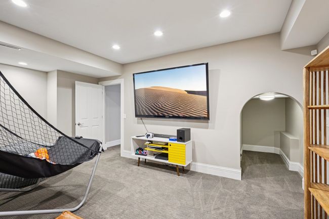 5570 Surrey Ln, House other with 5 bedrooms, 6 bathrooms and null parking in WESTPORT WI | Image 34