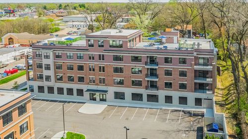 201e-1740 S Bend Ave, South Bend, IN, 46637-5634 | Card Image