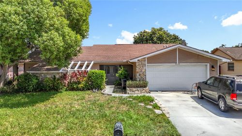 8034 Woodbrook Ct, HUDSON, FL, 34667-1423 | Card Image