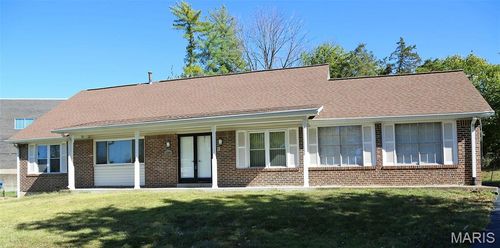 12901 Fernway Ln, Saint Louis, MO, 63141-6147 | Card Image