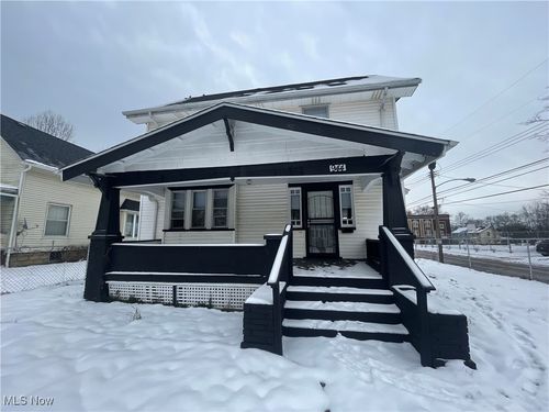 944 Baughman St, Akron, OH, 44320-2210 | Card Image