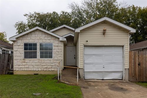 4612 Blue Meadow Dr, Austin, TX, 78744-5075 | Card Image