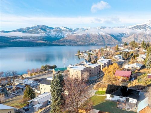 124 Boetzkes Ave, Manson, WA, 98831-9425 | Card Image