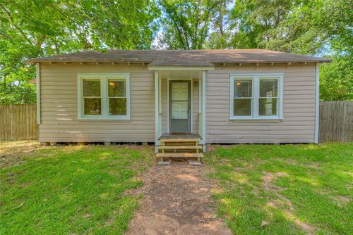 605 Arvon St, Cleveland, TX, 77327-5208 | Card Image
