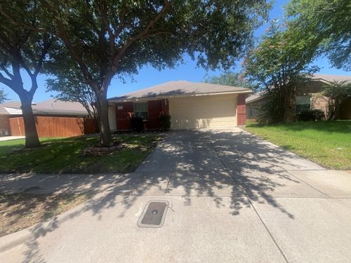 8509 Hawks Nest Dr, Fort Worth, TX, 76131-5331 | Card Image