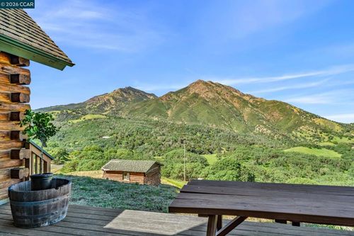 530 Leon Way, Clayton, CA, 94517-9778 | Card Image