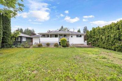 12116 220 St, House other with 5 bedrooms, 2 bathrooms and 5 parking in Maple Ridge BC | Image 1