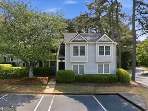 18-18 Matawan Cir Se, Smyrna, GA, 30080-8044 | Card Image
