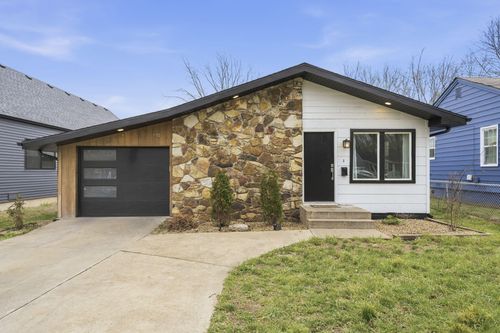 910 S Nettleton Ave, Springfield, MO, 65806-2740 | Card Image
