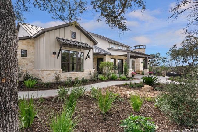 8170 Blue Oak, House other with 4 bedrooms, 5 bathrooms and null parking in Garden Ridge TX | Image 12