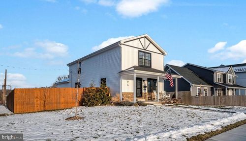 515 Maple Ave, MARYSVILLE, PA, 17053-1612 | Card Image