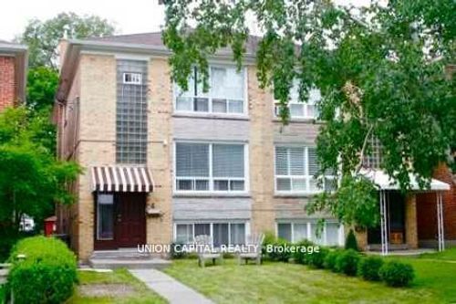 4 Rowley Ave, Toronto, ON, M4P2S8 | Card Image