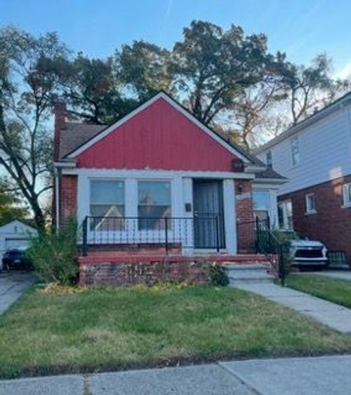 15750 Sorrento St, Detroit, MI, 48227-4028 | Card Image